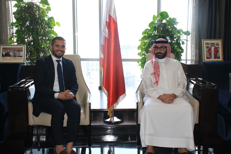 لمناقشة فرص التعاون مع المنتدى الاقتصادي 