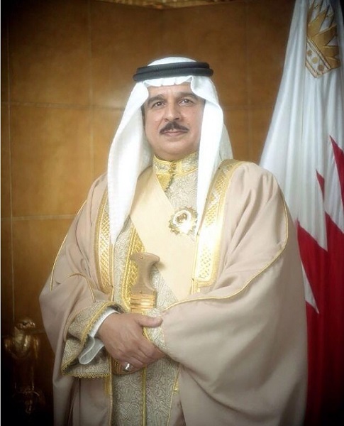 جلالة الملك يصدر مرسوم بقانون (42) لسنة 2022 بتعديل بعض أحكام المرسوم بقانون (5) لسنة 1983 بشأن المرسوم الأميري رقم (2) لسنة 1975 بإنشاء مجلس أعلى للشباب والرياضة