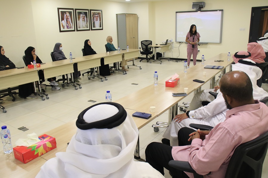 الامانة العامة تقيم فعالية توعية حول الاسعافات الاولية 