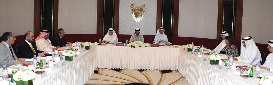 ناصر بن حمد يعتمد السياسات العامة للمجلس الأعلى للشباب والرياضة