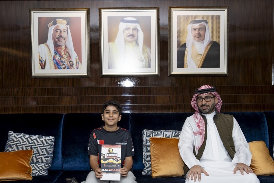 الأمين العام للمجلس الأعلى للشباب والرياضة يشيد بدور الناشئة في رياضة السيارات.. ويؤكد: المشاركة في بطولة العالم تعزز من ثقة اللاعب وتجعله قادراً على التحدي وتحقيق شغفه 