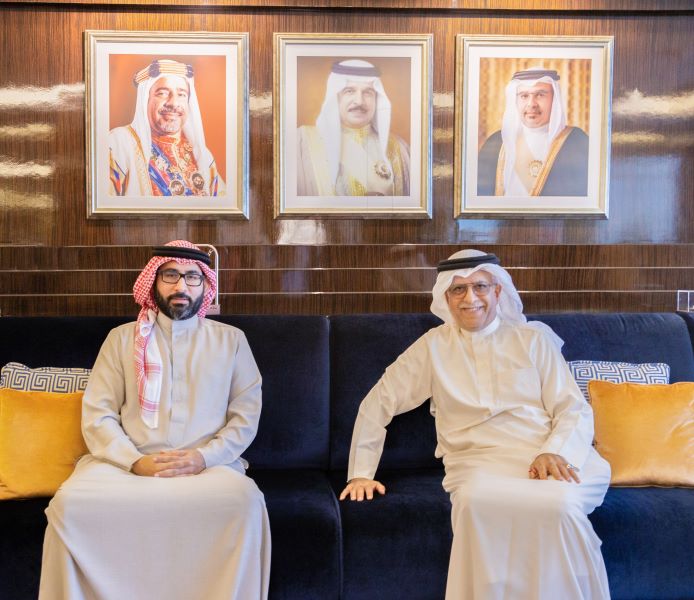 المؤيد يستقبل رئيس الاتحاد الآسيوي لكرة القدم سلمان بن إبراهيم لعب دوراً واضحاً في تطور الكرة الاسيوية