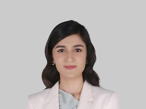 سعادة السيدة لطيفة محمد نور 