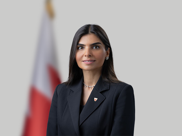 سعادة السيدة سارة أحمد بوحجي