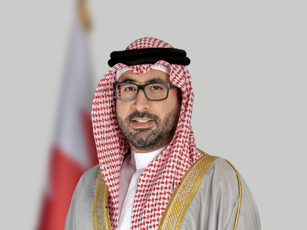 سعادة السيد أيمن بن توفيق المؤيّد